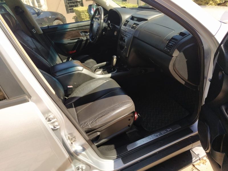 Ssangyong REXTON 2.7 I5 XDI DIESEL RX270 4WD AUTOMÁTICO 2008/2008 CAMINHÕES & CAMIONETAS PASSO FUNDO / Carros no Vale