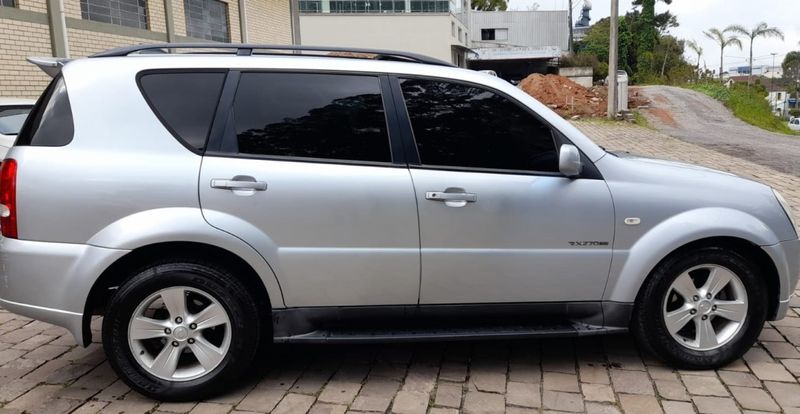 Ssangyong REXTON 2.7 I5 XDI DIESEL RX270 4WD AUTOMÁTICO 2008/2008 CAMINHÕES & CAMIONETAS PASSO FUNDO / Carros no Vale