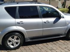 Ssangyong REXTON 2.7 I5 XDI DIESEL RX270 4WD AUTOMÁTICO 2008/2008 CAMINHÕES & CAMIONETAS PASSO FUNDO / Carros no Vale