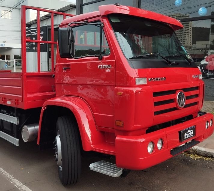 Volkswagen 13190 VW 3-190 E Worker Carr Metálica 2013/2013 CAMINHÕES & CAMIONETAS PASSO FUNDO / Carros no Vale
