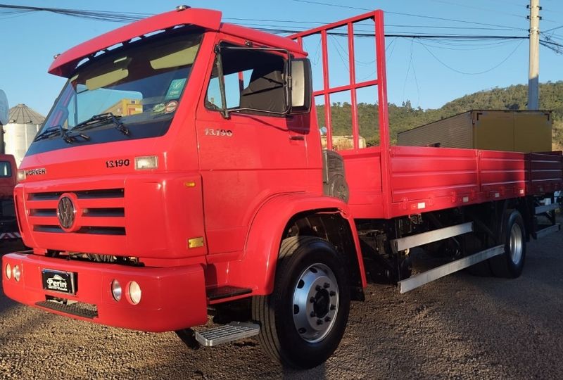 Volkswagen 13190 VW 3-190 E Worker Carr Metálica 2013/2013 CAMINHÕES & CAMIONETAS PASSO FUNDO / Carros no Vale