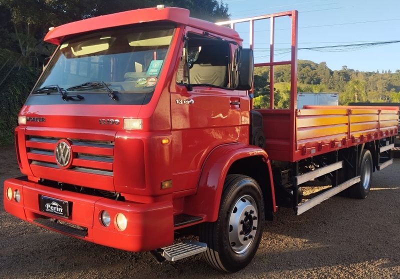 Volkswagen 13190 VW 3-190 E Worker Carr Metálica 2013/2013 CAMINHÕES & CAMIONETAS PASSO FUNDO / Carros no Vale