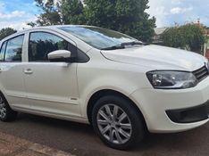 Volkswagen FOX 1.0 MI 8V FLEX 4P MANUAL 2012/2012 CAMINHÕES & CAMIONETAS PASSO FUNDO / Carros no Vale
