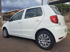 Volkswagen FOX 1.0 MI 8V FLEX 4P MANUAL 2012/2012 CAMINHÕES & CAMIONETAS PASSO FUNDO / Carros no Vale
