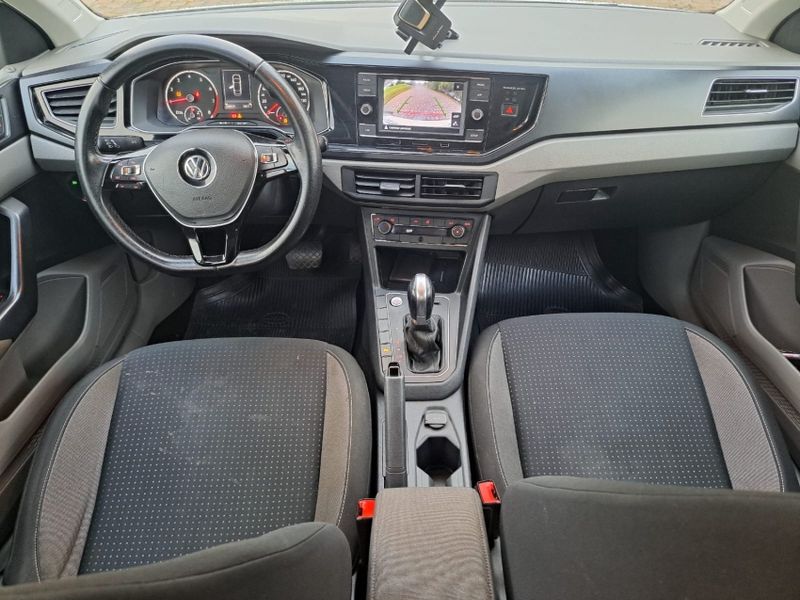 Volkswagen VIRTUS 1.0 200 TSI COMFORTLINE AUTOMÁTICO 2018/2018 CAMINHÕES & CAMIONETAS PASSO FUNDO / Carros no Vale