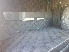 Volvo FH 460 FH-460 6×2 2p (E5) 2013/2013 CAMINHÕES & CAMIONETAS PASSO FUNDO / Carros no Vale