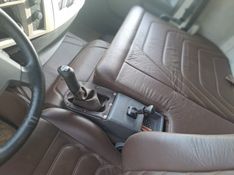Volvo VM 270 6×2 Graneleiro 2013/2013 CAMINHÕES & CAMIONETAS PASSO FUNDO / Carros no Vale