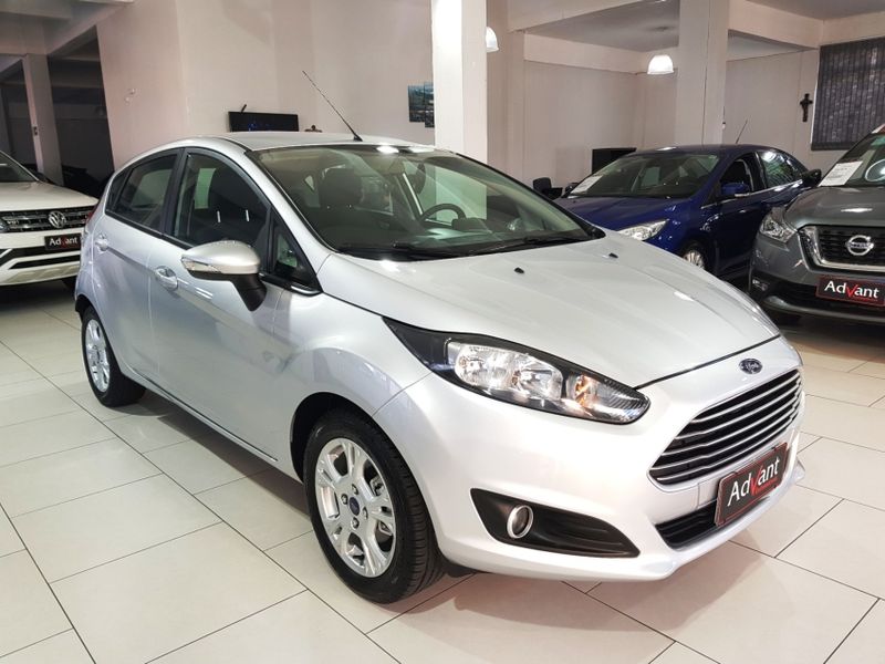 Ford FIESTA 1.6 SE HATCH 16V FLEX 4P POWERSHIFT 2017/2017 ADVANT AUTOMÓVEIS CAXIAS DO SUL / Carros no Vale