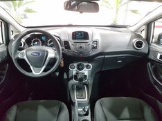 Ford FIESTA 1.6 SE HATCH 16V FLEX 4P POWERSHIFT 2017/2017 ADVANT AUTOMÓVEIS CAXIAS DO SUL / Carros no Vale