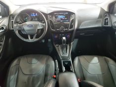 Ford FOCUS 2.0 TITANIUM 16V FLEX 4P POWERSHIFT 2016/2016 ADVANT AUTOMÓVEIS CAXIAS DO SUL / Carros no Vale