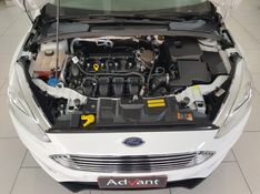 Ford FOCUS 2.0 TITANIUM 16V FLEX 4P POWERSHIFT 2016/2016 ADVANT AUTOMÓVEIS CAXIAS DO SUL / Carros no Vale