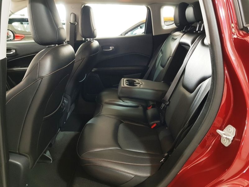 JEEP COMPASS 2.0 16V FLEX LONGITUDE AUTOMÁTICO 2017/2018 ADVANT AUTOMÓVEIS CAXIAS DO SUL / Carros no Vale