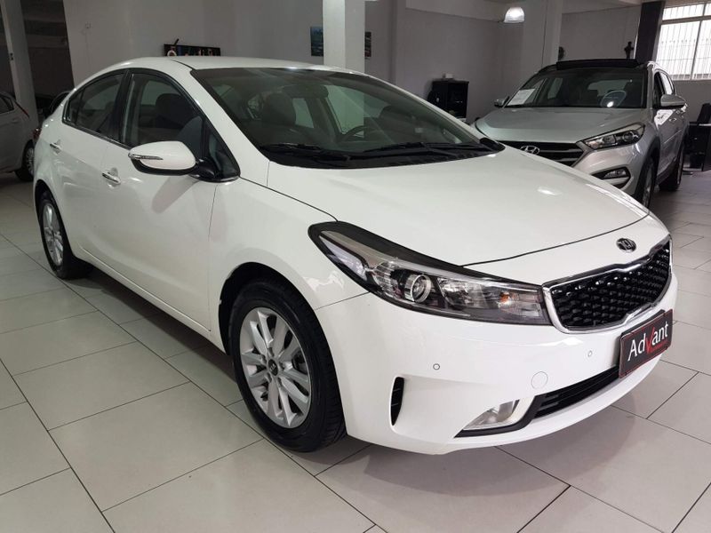 KIA CERATO 1.6 SX 16V FLEX 4P AUTOMÁTICO 2018/2018 ADVANT AUTOMÓVEIS CAXIAS DO SUL / Carros no Vale