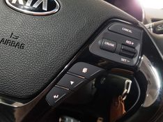 KIA CERATO 1.6 SX 16V FLEX 4P AUTOMÁTICO 2018/2018 ADVANT AUTOMÓVEIS CAXIAS DO SUL / Carros no Vale