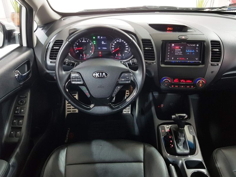KIA CERATO 1.6 SX 16V FLEX 4P AUTOMÁTICO 2018/2018 ADVANT AUTOMÓVEIS CAXIAS DO SUL / Carros no Vale