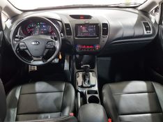 KIA CERATO 1.6 SX 16V FLEX 4P AUTOMÁTICO 2018/2018 ADVANT AUTOMÓVEIS CAXIAS DO SUL / Carros no Vale
