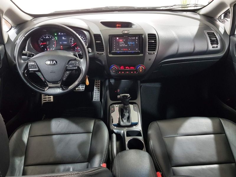 KIA CERATO 1.6 SX 16V FLEX 4P AUTOMÁTICO 2018/2018 ADVANT AUTOMÓVEIS CAXIAS DO SUL / Carros no Vale