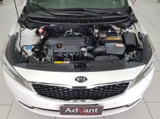 KIA CERATO 1.6 SX 16V FLEX 4P AUTOMÁTICO 2018/2018 ADVANT AUTOMÓVEIS CAXIAS DO SUL / Carros no Vale