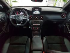 Mercedes-Benz A 250 2.0 CGI GASOLINA SPORT 7G-DCT 2018/2018 ADVANT AUTOMÓVEIS CAXIAS DO SUL / Carros no Vale