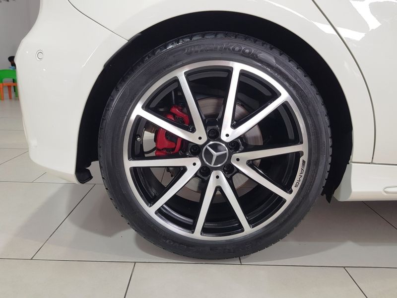 Mercedes-Benz A 250 2.0 CGI GASOLINA SPORT 7G-DCT 2018/2018 ADVANT AUTOMÓVEIS CAXIAS DO SUL / Carros no Vale