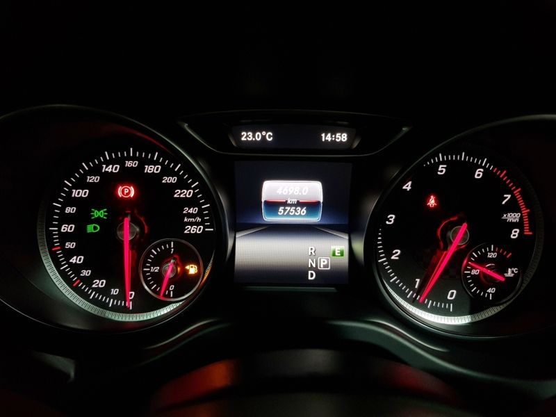 Mercedes-Benz A 250 2.0 CGI GASOLINA SPORT 7G-DCT 2018/2018 ADVANT AUTOMÓVEIS CAXIAS DO SUL / Carros no Vale