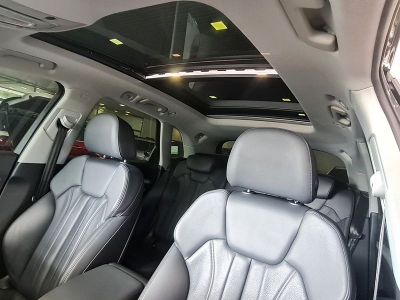 Audi Q5 2.0 TFSI GASOLINA PRESTIGE PLUS S TRONIC 2019/2019 CARRO DEZ NOVO HAMBURGO / Carros no Vale