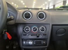 Chevrolet PRISMA 1.4 MPFI JOY 8V FLEX 4P MANUAL 2009/2010 CARRO DEZ NOVO HAMBURGO / Carros no Vale