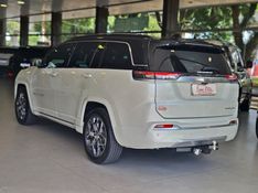 JEEP COMMANDER 1.3 T270 TURBO FLEX OVERLAND AT6 2023/2023 CARRO DEZ NOVO HAMBURGO / Carros no Vale