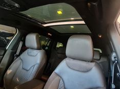 JEEP COMMANDER 1.3 T270 TURBO FLEX OVERLAND AT6 2022/2023 CARRO DEZ NOVO HAMBURGO / Carros no Vale