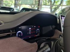 JEEP COMMANDER 1.3 T270 TURBO FLEX OVERLAND AT6 2023/2023 CARRO DEZ NOVO HAMBURGO / Carros no Vale