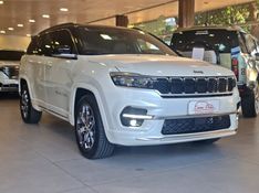 JEEP COMMANDER 1.3 T270 TURBO FLEX OVERLAND AT6 2022/2023 CARRO DEZ NOVO HAMBURGO / Carros no Vale
