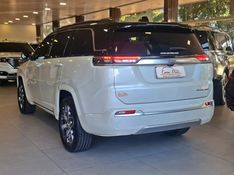 JEEP COMMANDER 1.3 T270 TURBO FLEX OVERLAND AT6 2022/2023 CARRO DEZ NOVO HAMBURGO / Carros no Vale