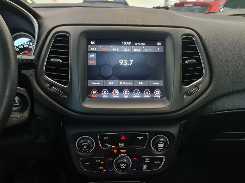 JEEP COMPASS 2.0 16V FLEX LONGITUDE AUTOMÁTICO 2020/2021 CARRO DEZ NOVO HAMBURGO / Carros no Vale