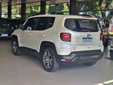 JEEP RENEGADE 1.3 T270 TURBO FLEX LONGITUDE AT6 2022/2023 CARRO DEZ NOVO HAMBURGO / Carros no Vale
