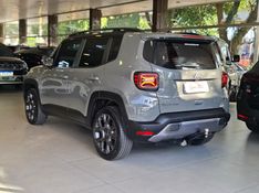 JEEP RENEGADE 1.3 T270 TURBO FLEX S 4X4 AT9 2023/2024 CARRO DEZ NOVO HAMBURGO / Carros no Vale