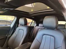 Mercedes-Benz A 250 2.0 CGI GASOLINA SPORT 7G-DCT 2018/2019 CARRO DEZ NOVO HAMBURGO / Carros no Vale