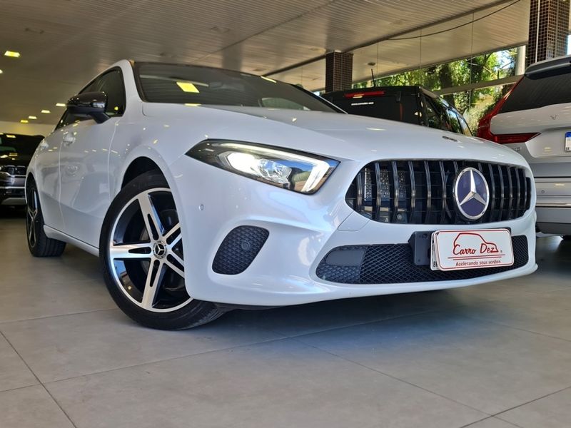 Mercedes-Benz A 250 2.0 CGI GASOLINA SPORT 7G-DCT 2018/2019 CARRO DEZ NOVO HAMBURGO / Carros no Vale