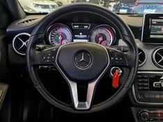 Mercedes-Benz GLA 200 1.6 CGI ADVANCE 16V TURBO FLEX 4P AUTOMÁTICO 2015/2015 CARRO DEZ NOVO HAMBURGO / Carros no Vale