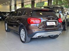 Mercedes-Benz GLA 200 1.6 CGI ADVANCE 16V TURBO FLEX 4P AUTOMÁTICO 2015/2015 CARRO DEZ NOVO HAMBURGO / Carros no Vale