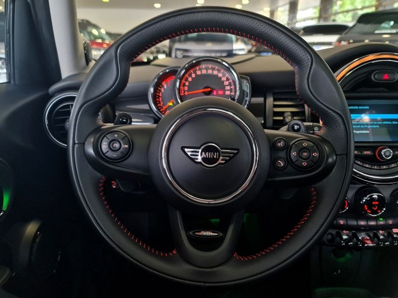 Mini COOPER 2.0 16V TWINPOWER GASOLINA S 4P STEPTRONIC 2018/2019 CARRO DEZ NOVO HAMBURGO / Carros no Vale