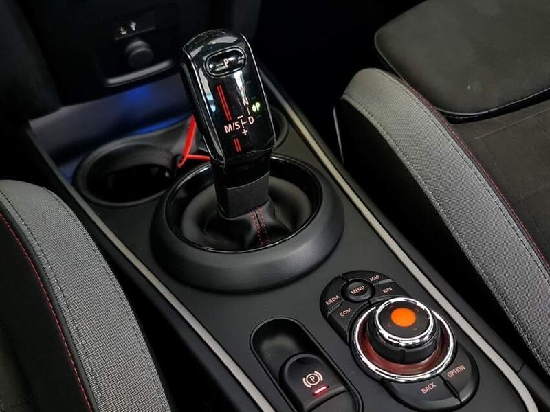 Mini COUNTRYMAN 2.0 16V TWINPOWER TURBO GASOLINA JOHN COOPER WORKS ALL4 STEPTRONIC 2020/2020 CARRO DEZ NOVO HAMBURGO / Carros no Vale