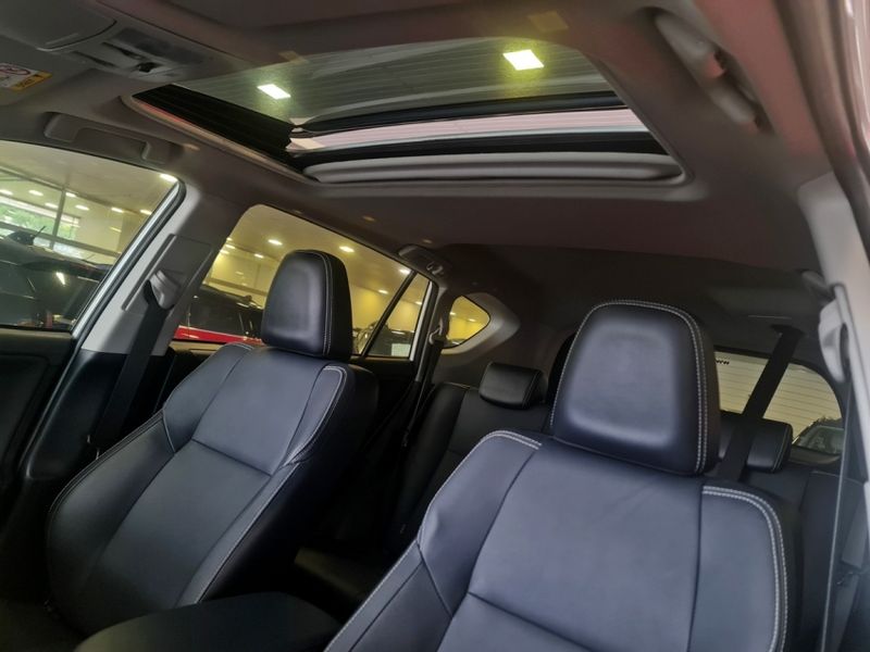 Toyota RAV4 2.0 TOP 4X2 16V GASOLINA 4P AUTOMÁTICO 2018/2019 CARRO DEZ NOVO HAMBURGO / Carros no Vale