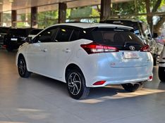 Toyota YARIS 1.5 16V FLEX XLS CONNECT MULTIDRIVE 2022/2023 CARRO DEZ NOVO HAMBURGO / Carros no Vale