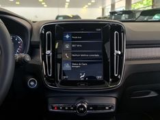 Volvo XC40 2.0 T5 GASOLINA R-DESIGN AWD GEARTRONIC 2019/2020 CARRO DEZ NOVO HAMBURGO / Carros no Vale