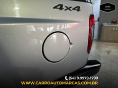 Chevrolet BLAZER 2.8 4X4 8V TURBO INTERCOOLER DIESEL 4P MANUAL 2005/2005 CARRO AUTOMARCAS CAXIAS DO SUL / Carros no Vale