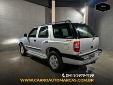 Chevrolet BLAZER 2.8 4X4 8V TURBO INTERCOOLER DIESEL 4P MANUAL 2005/2005 CARRO AUTOMARCAS CAXIAS DO SUL / Carros no Vale