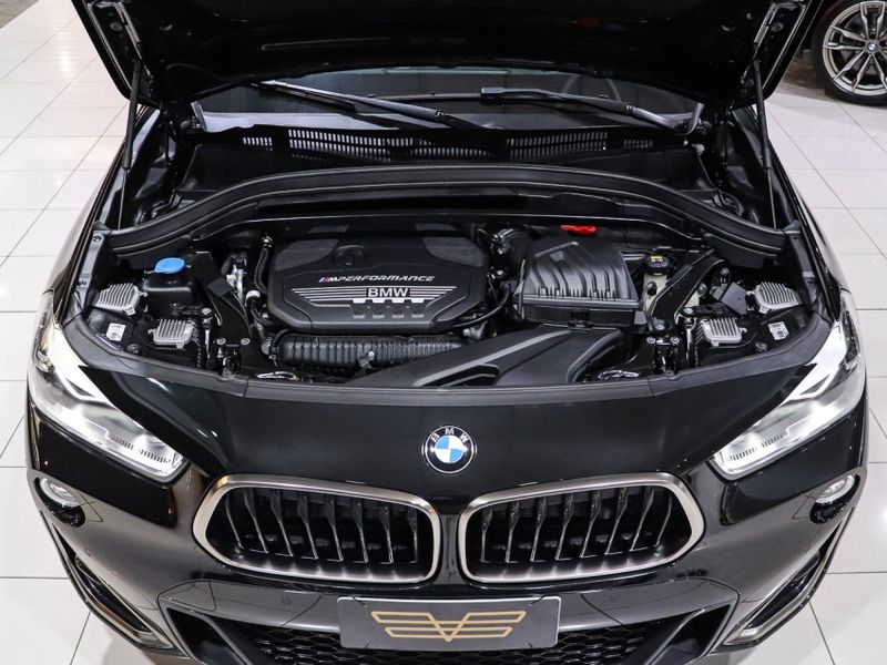 BMW X2 2.0 TWINPOWER GASOLINA M35I XDRIVE STEPTRONIC 2020/2020 VIA BELLA VEÍCULOS ESPECIAIS CAXIAS DO SUL / Carros no Vale