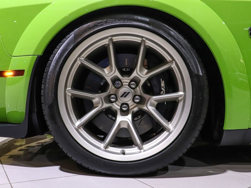 Dodge CHALLENGER 6.4 V8 HEMI GASOLINA R/T SCAT PACK WIDEBODY TORQUEFLITE 2023/2023 VIA BELLA VEÍCULOS ESPECIAIS CAXIAS DO SUL / Carros no Vale