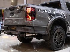 Ford RANGER 3.0 V6 TURBO GASOLINA RAPTOR 4X4 AUTOMÁTICO 2024/2024 VIA BELLA VEÍCULOS ESPECIAIS CAXIAS DO SUL / Carros no Vale