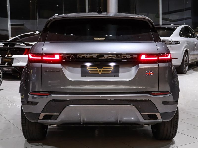 Land Rover RANGE ROVER EVOQUE 2.0 P250 FLEX R-DYNAMIC HSE AWD AUTOMÁTICO 2023/2024 VIA BELLA VEÍCULOS ESPECIAIS CAXIAS DO SUL / Carros no Vale
